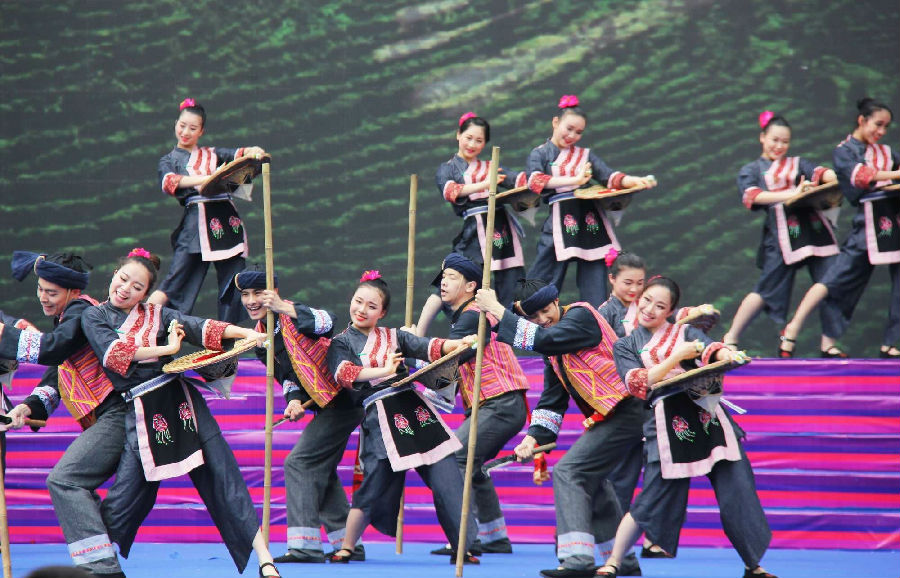 泰国曼谷有德昂族人在哪里买房生活吗？