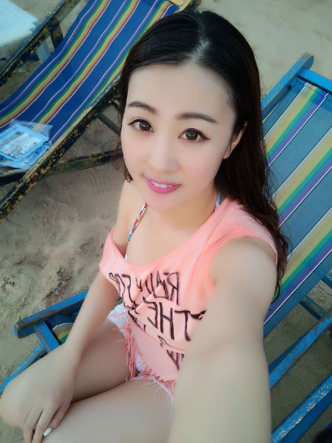 泰国曼谷美女泰国黑珍珠