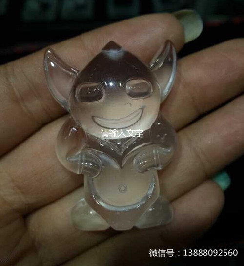 雕翡翠的师傅你过来下，我保证不打死你 