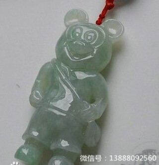 雕翡翠的师傅你过来下，我保证不打死你 