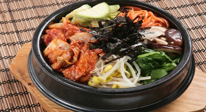 韩国美食：泡菜拌饭