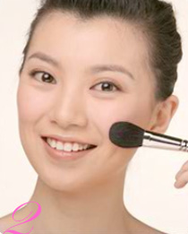 【美容护肤每日推荐】熬夜化妆技巧之清新自然熬夜妆